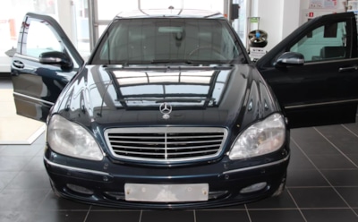 Бронированный лимузин Путина выставили на продажу за 8,5 млн руб