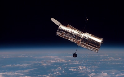 «Хаббл» показал снимки туманности Лагуна