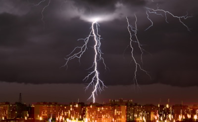 Землю внезапно атаковала самая мощная за год магнитная буря