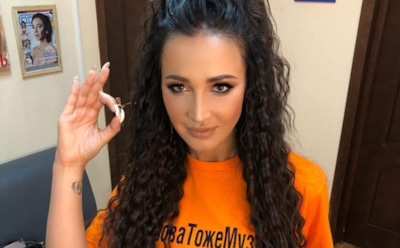 Ольгу Бузову приковали наручниками к стойке для БДСМ-порки