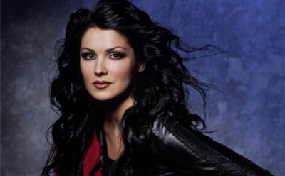 Анна Нетребко показала загорелое тело в купальнике в Майами