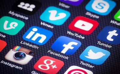 Ученые: социальные сети опасны для лиц среднего возраста