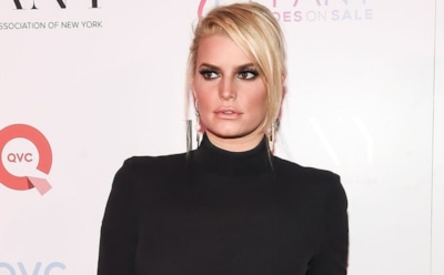 СМИ: Джессика Симпсон ждет третьего ребенка