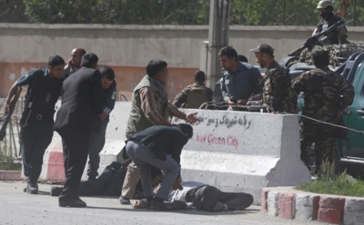 СМИ: террористы взорвали журналистов в Кабуле, погибло более 20 человек