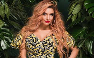 32-летняя Татьяна Котова снялась топлес в парке Зарядье