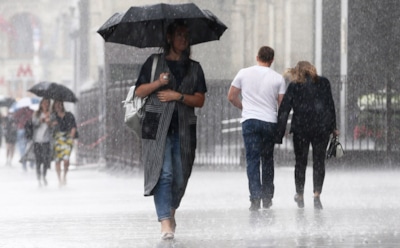 Погода в Москве: синоптики рассказали, когда придут ливни с грозами