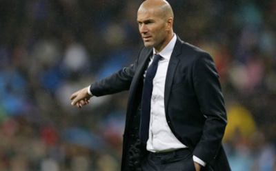 СМИ: Зинедин Зидан ушел из «Реала» из-за Криштиану Роналду