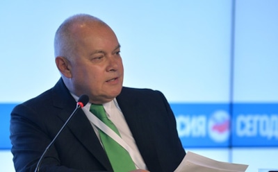 Дмитрий Киселев прокомментировал скандальное фото с улыбкой Ким Чен Ына