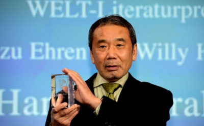 Писатель Харуки Мураками станет ведущим радиопередачи