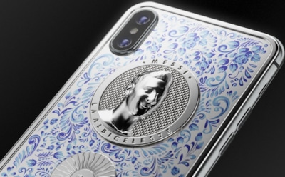 Люксовый смартфон украсили портретами Роналду и Акинфеева