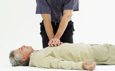 Врачи выяснили, какая песня поможет при непрямом массаже сердца