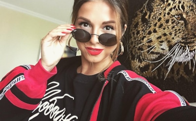 Нюша предстала на пикантном снимке в боди с экстремальным декольте