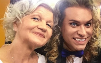 Гоген Солнцев проиграл деньги 63-летней жены