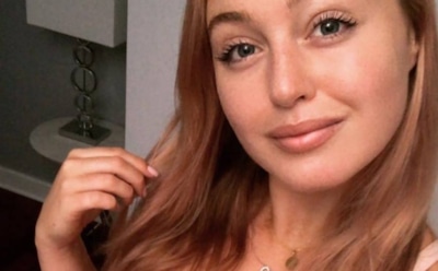 Модель plus-size Искра Лоуренс надела плащ на голое тело в новом видео