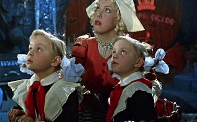 Фильм "Королевство кривых зеркал": актеры и судьба