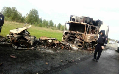 Очевидец снял взрыв после страшной аварии в Тюмени, где фура протаранила 6 машин