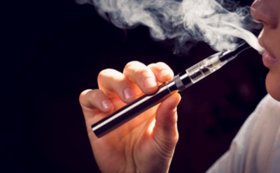 Ученые из США назвали главную опасность электронных сигарет