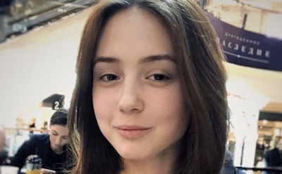 «Обожаю клубничку»: Пуговка из «Папиных дочек» выложила откровенное фото