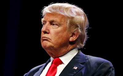 Трамп призвал депортировать из США всех нелегалов без суда