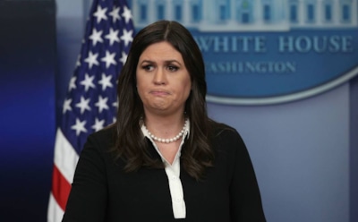 Хозяйка выгнала из ресторана пресс-секретаря Трампа из-за геев и политики