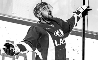 Хоккеист Сергей Огородников разбился на водном мотоцикле