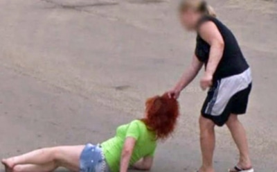 Россиянка протащила за волосы соперницу и попала на Google Maps