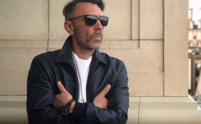 Шнуров посвятил стихотворение Акинфееву после победы сборной России