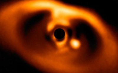 Астрофизики впервые показали снимок рождения новой планеты