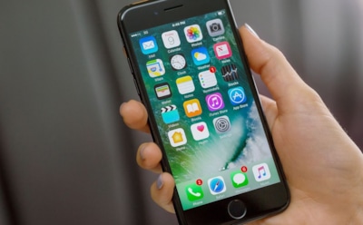 Новые iPhone и iPad получат быструю зарядку в комплекте