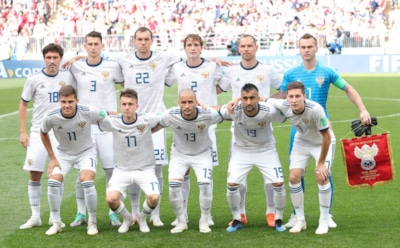 Сборная России показала смайлами, как проведет день перед игрой с Хорватией