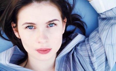 Анна Цуканова-Котт похвасталась фигурой через 2 недели после родов