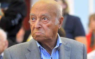 96-летний Владимир Этуш попал в больницу после отдыха за границей