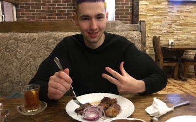 «Руки-базуки» Терешин публично потрогал пышные ягодицы Олеси Малибу