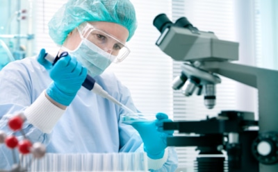 Ученые из России разработали новую технологию лечения рака