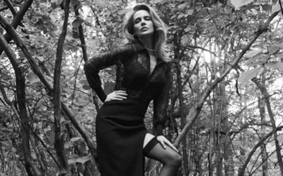 Певица Глюкоза взбудоражила фанатов выдающейся грудью в боди