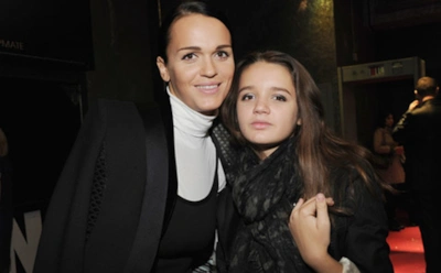 "Беременна в 16": 8 знаменитостей, которые рано стали родителями