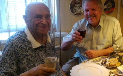 96-летний Владимир Этуш из больницы попал на застолье в честь Мирей Матье