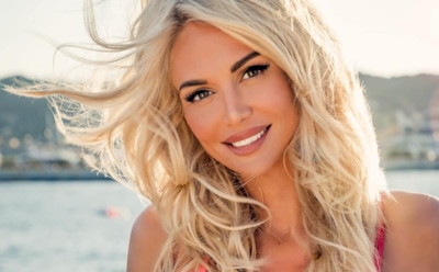 Лопырева в соблазнительном наряде потребовала любви и свободы