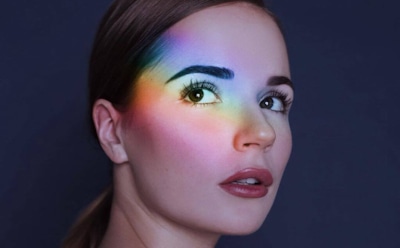 Саша Спилберг показала красивую фигуру в черном боди