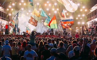 На «Нашествие» вместо «Монеточки» и «Пошлой Молли» пригласили ансамбль Минобороны