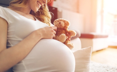 Ученые назвали идеальный возраст для рождения детей