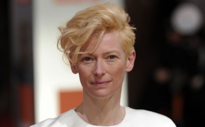 Появились первые кадры со съемок комедии про зомби с Тильдой Суинтон