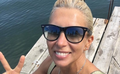 Алена Свиридова похвасталась подтянутой фигурой в купальнике