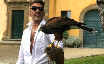 Шнуров вступился за Монеточку в конфликте с Земфирой