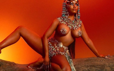 Внезапно выпущенный Ники Минаж альбом стал хитом продаж за сутки