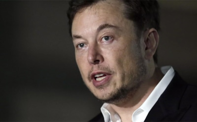 Илон Маск пожаловался на то, что работает по 120 часов в неделю