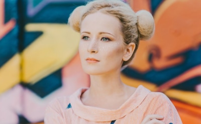 Дельфин упрекнул Монеточку в «недоделанности»