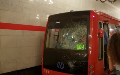 В Петербурге юный солдат чудом пережил падение под поезд метро