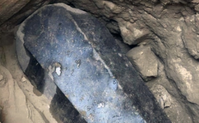 Ученые выяснили, кого похоронили в черном саркофаге из Александрии