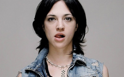 Жертву домогательств Вайнштейна обвинили в изнасиловании подростка